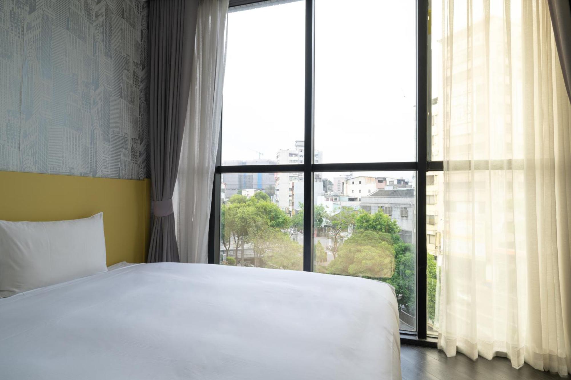 Ningcui Business Hotel 台中 客房 照片