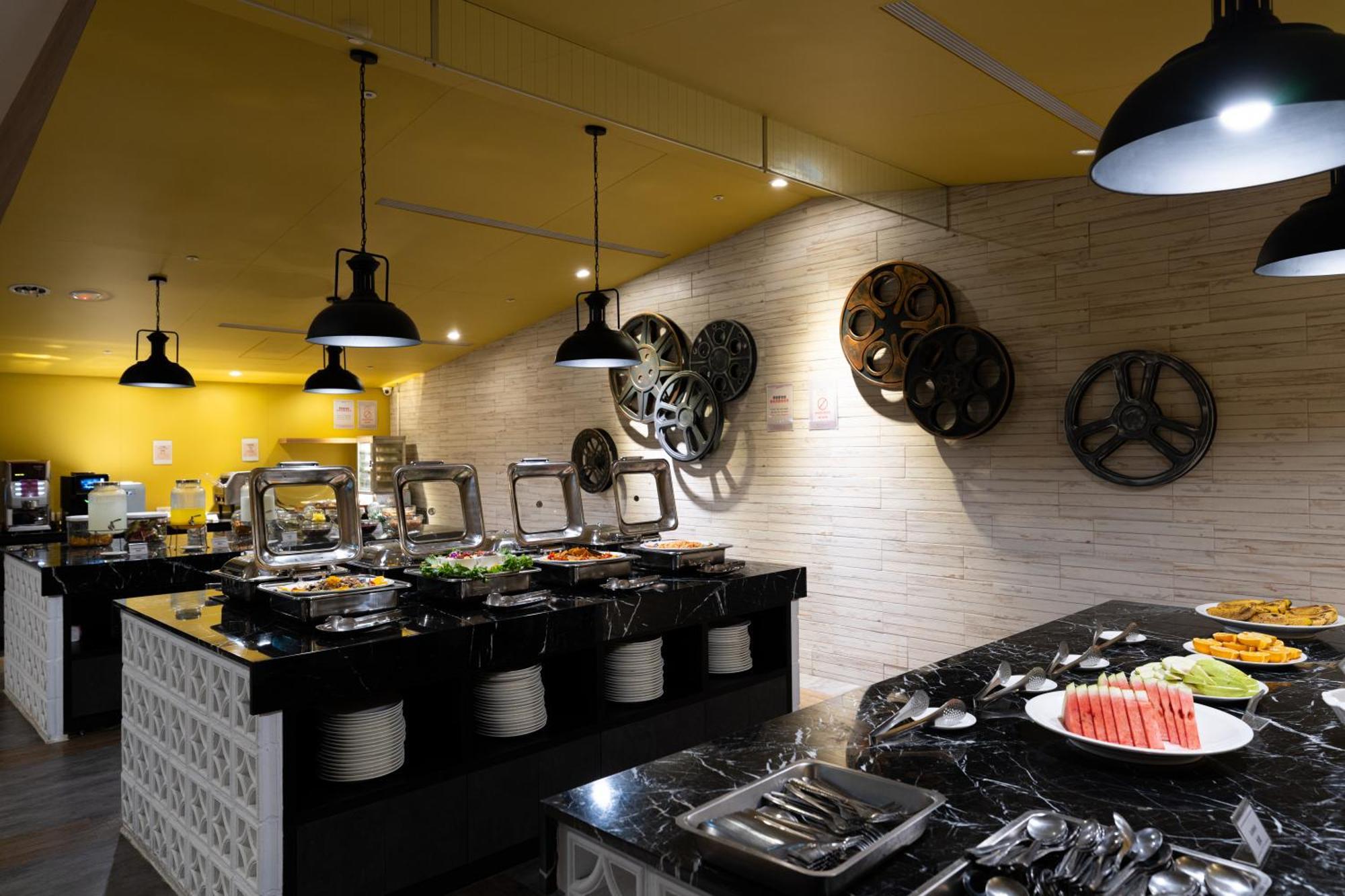 Ningcui Business Hotel 台中 外观 照片