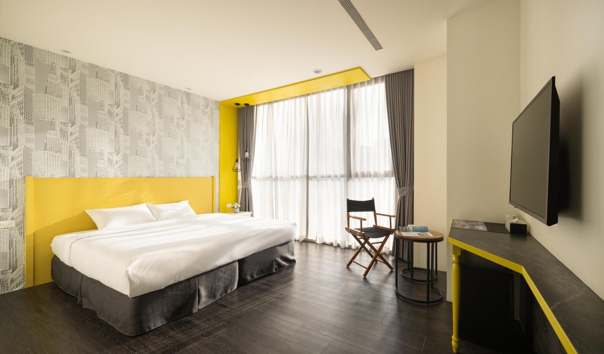 Ningcui Business Hotel 台中 外观 照片