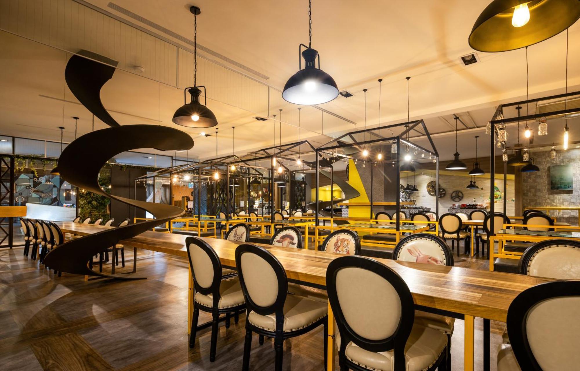 Ningcui Business Hotel 台中 外观 照片