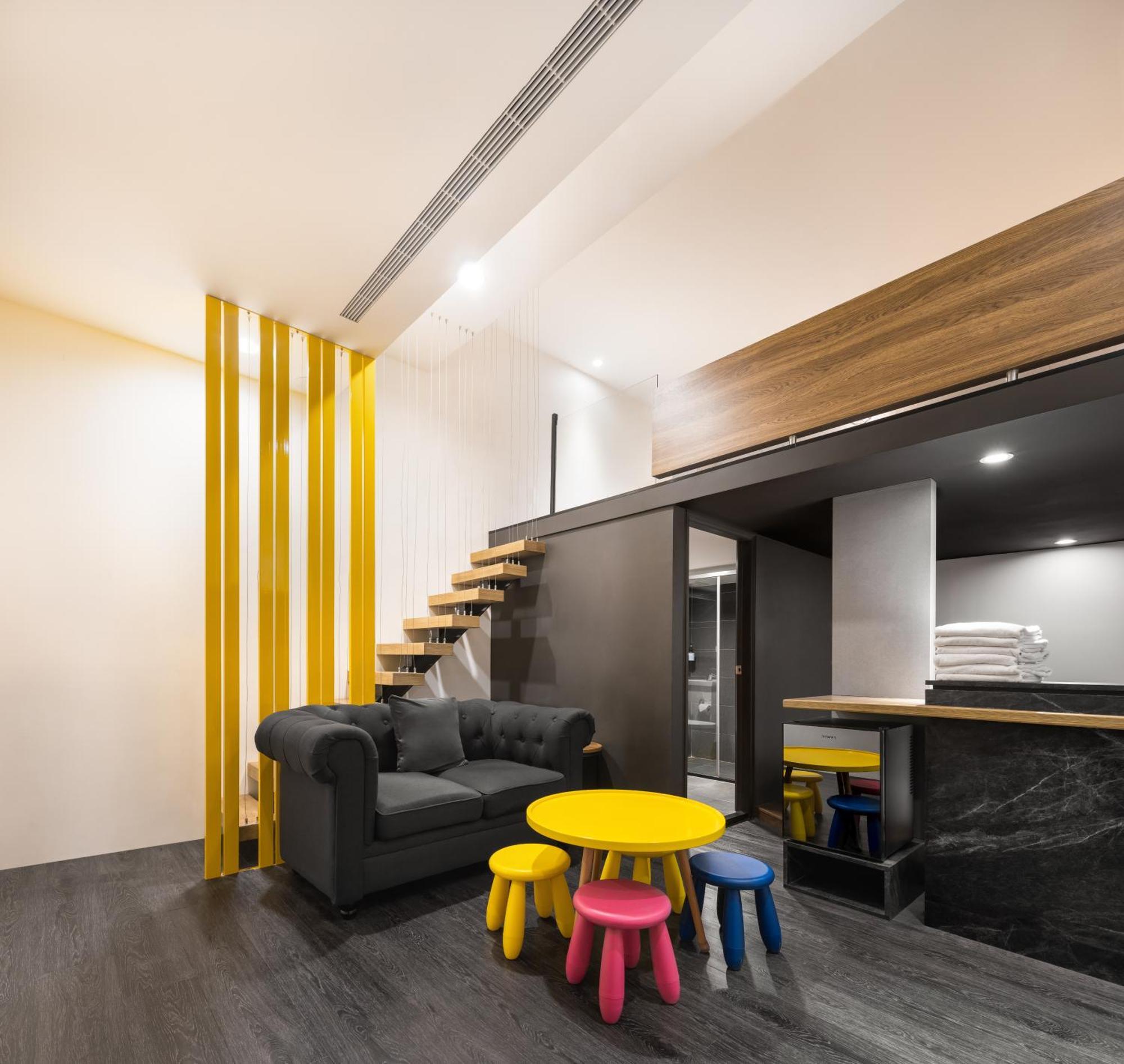 Ningcui Business Hotel 台中 外观 照片